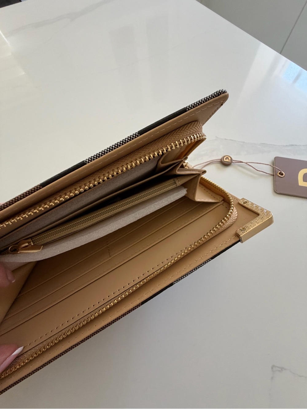 Classic Plaid Zip-Around Wallet - Brown - Picture 8 of 9
